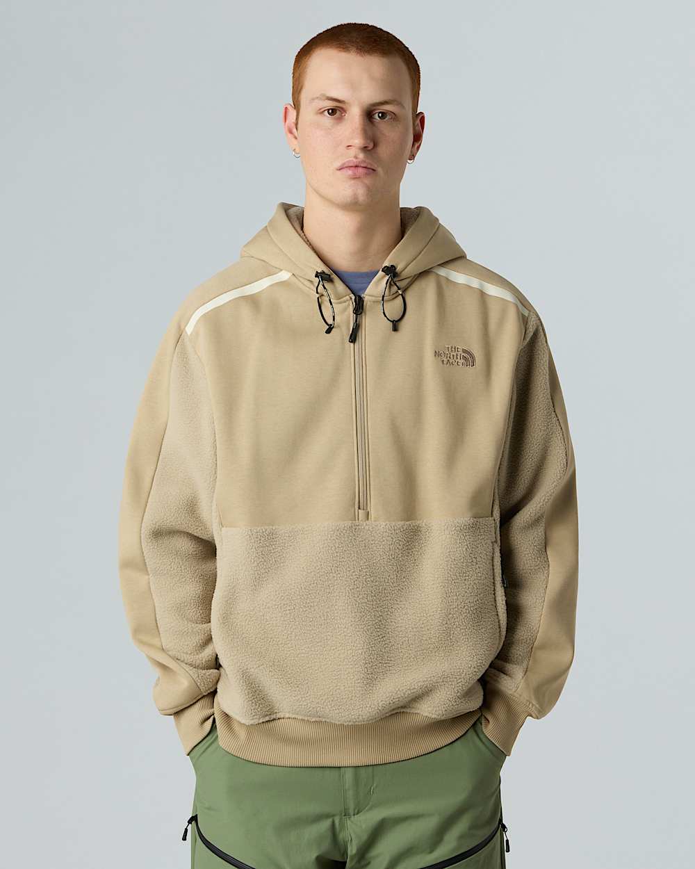 Sweat  capuche Gorpcore NSE unisexe TNF ALT2