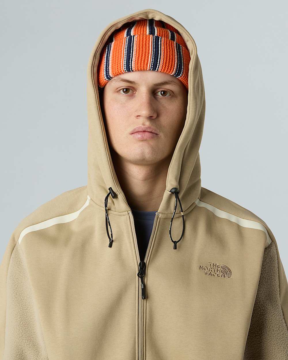 Sweat  capuche Gorpcore NSE unisexe TNF ALT5