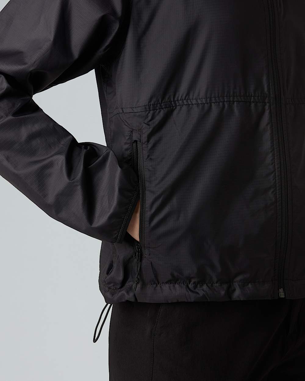 Womens Cyclone Wind Jacket TNF ALT6