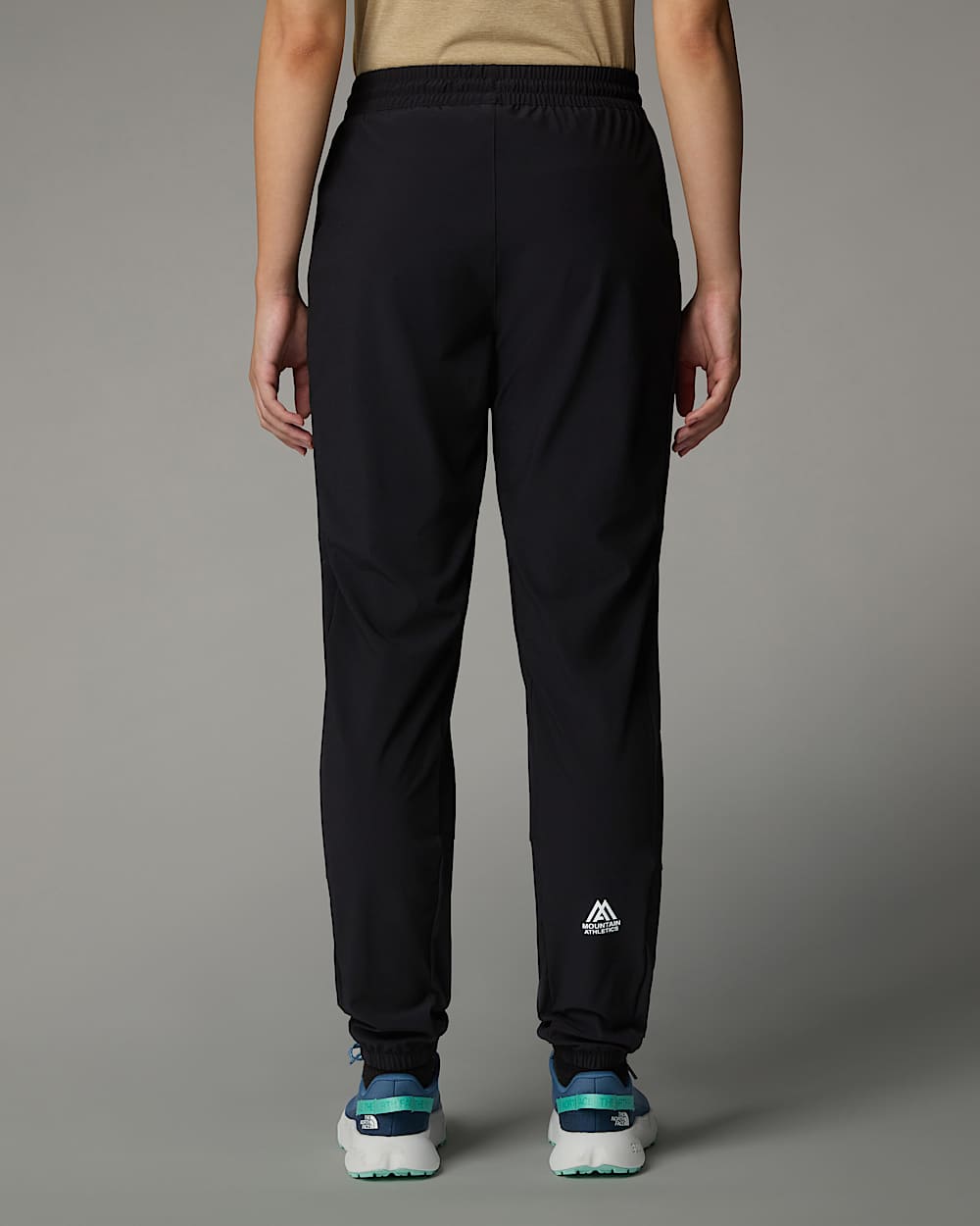 Mountain Athletics Windbroek voor dames TNF ALT4