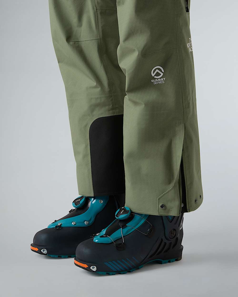 Mens Summit Tsirku GORETEX Pro Bib Trousers TNF ALT9