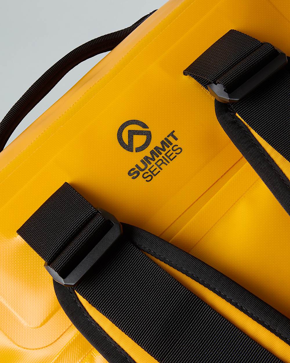 Summit AMK Duffel TNF ALT11