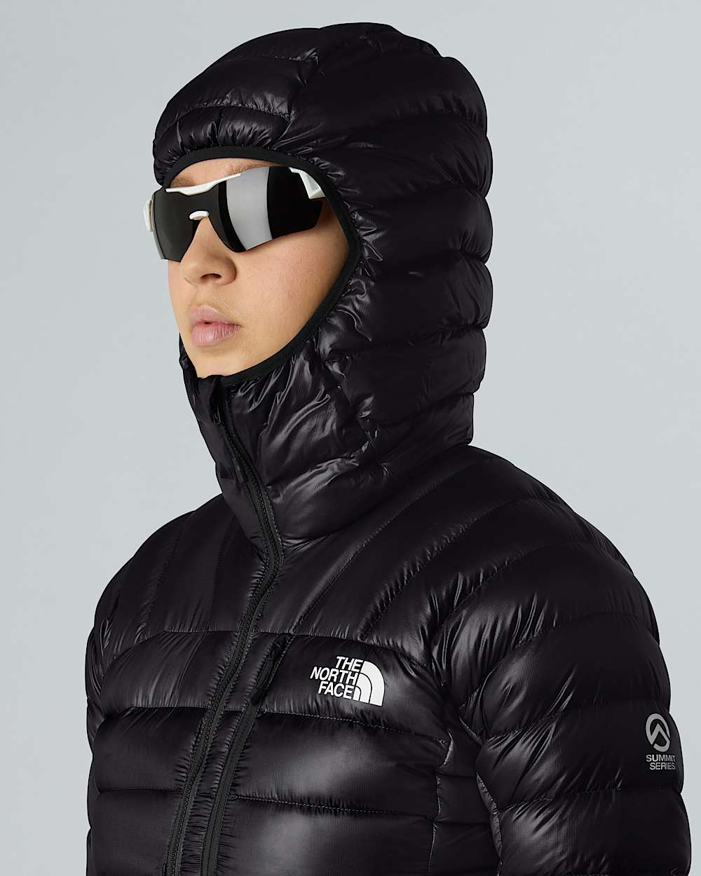 Womens Summit Breithorn Hooded Down Jacket TNF ALT5