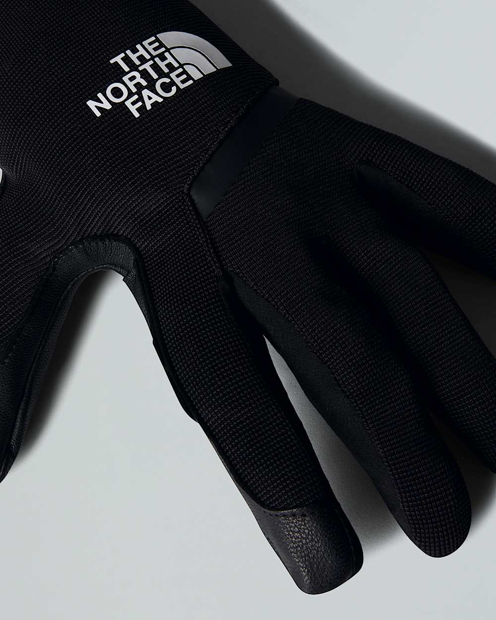 Amp Gloves TNF ALT3