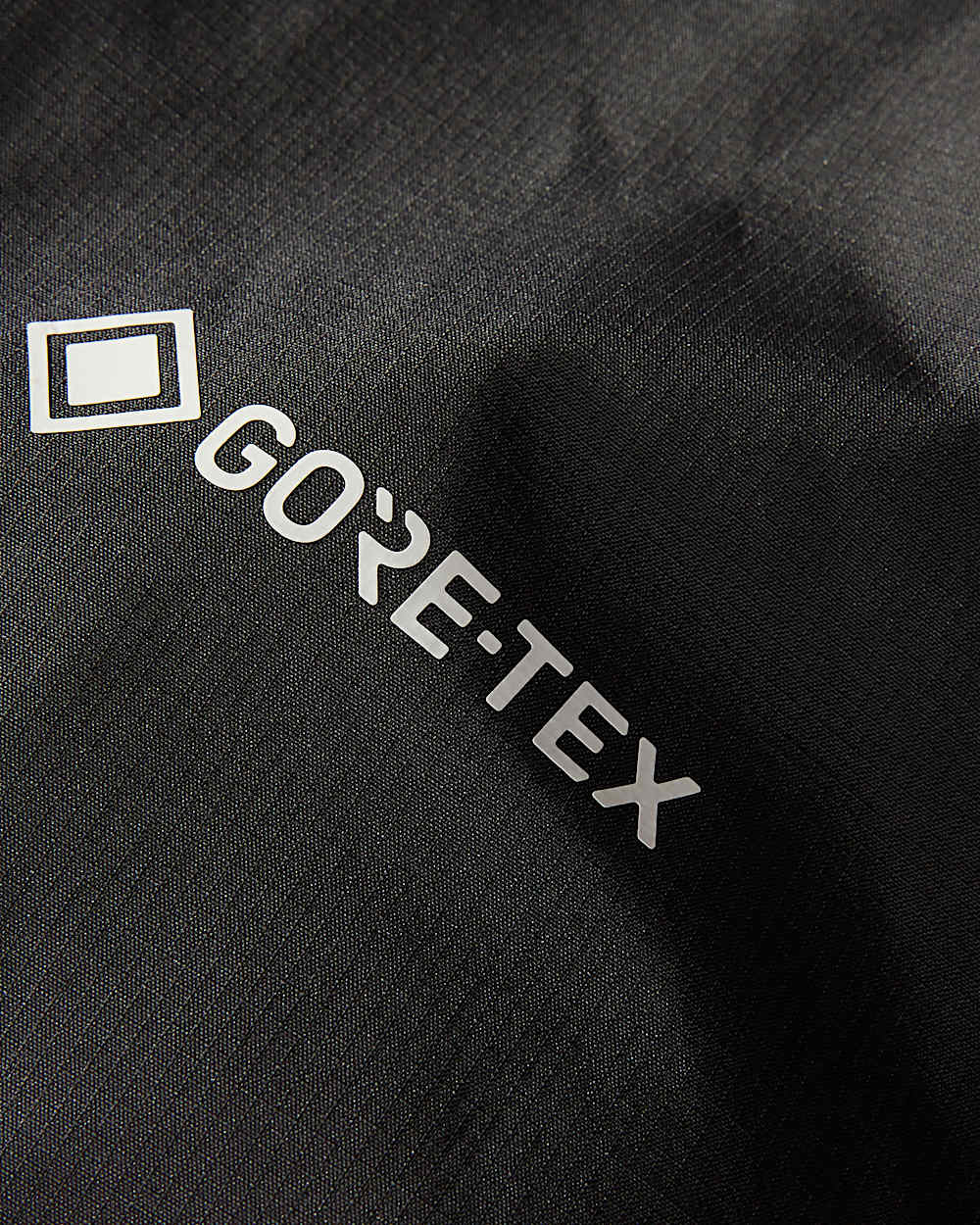 Mens Jazzi 3L GORETEX Jacket TNF ALT18