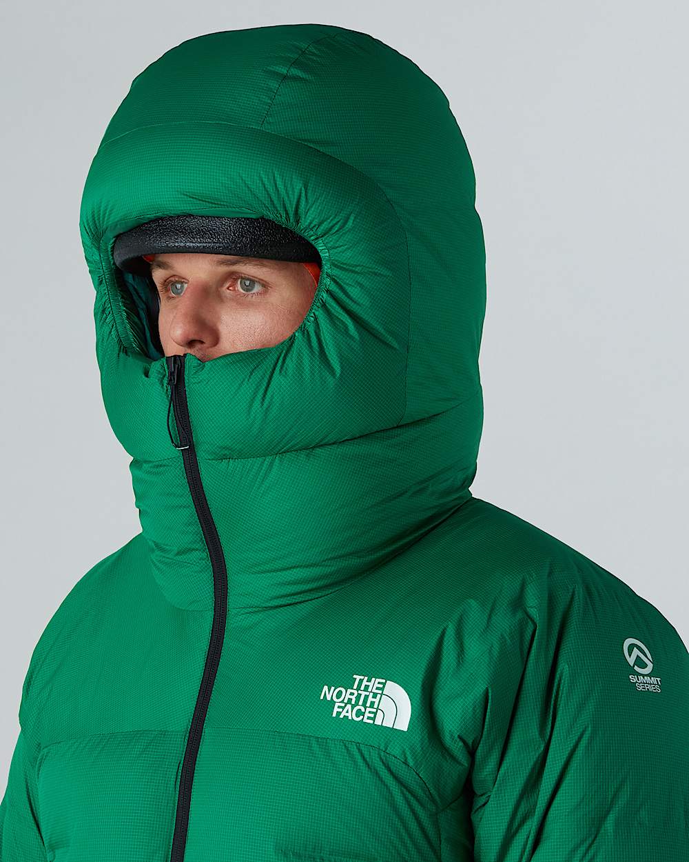 Mens Summit Cloud Down AMK Parka TNF ALT5