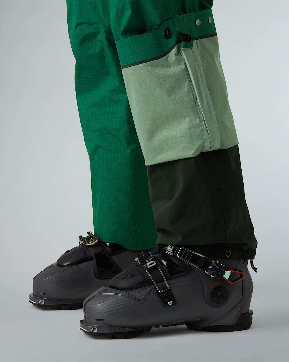 Mens Summit FUTURELIGHT AMK Ski Trousers TNF ALT9