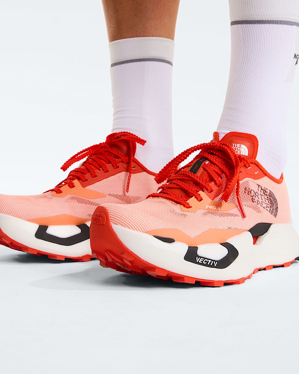 Zapatillas de trail running Summit VECTIV Pro 3 TNF Citrus RustLava Red ALT4