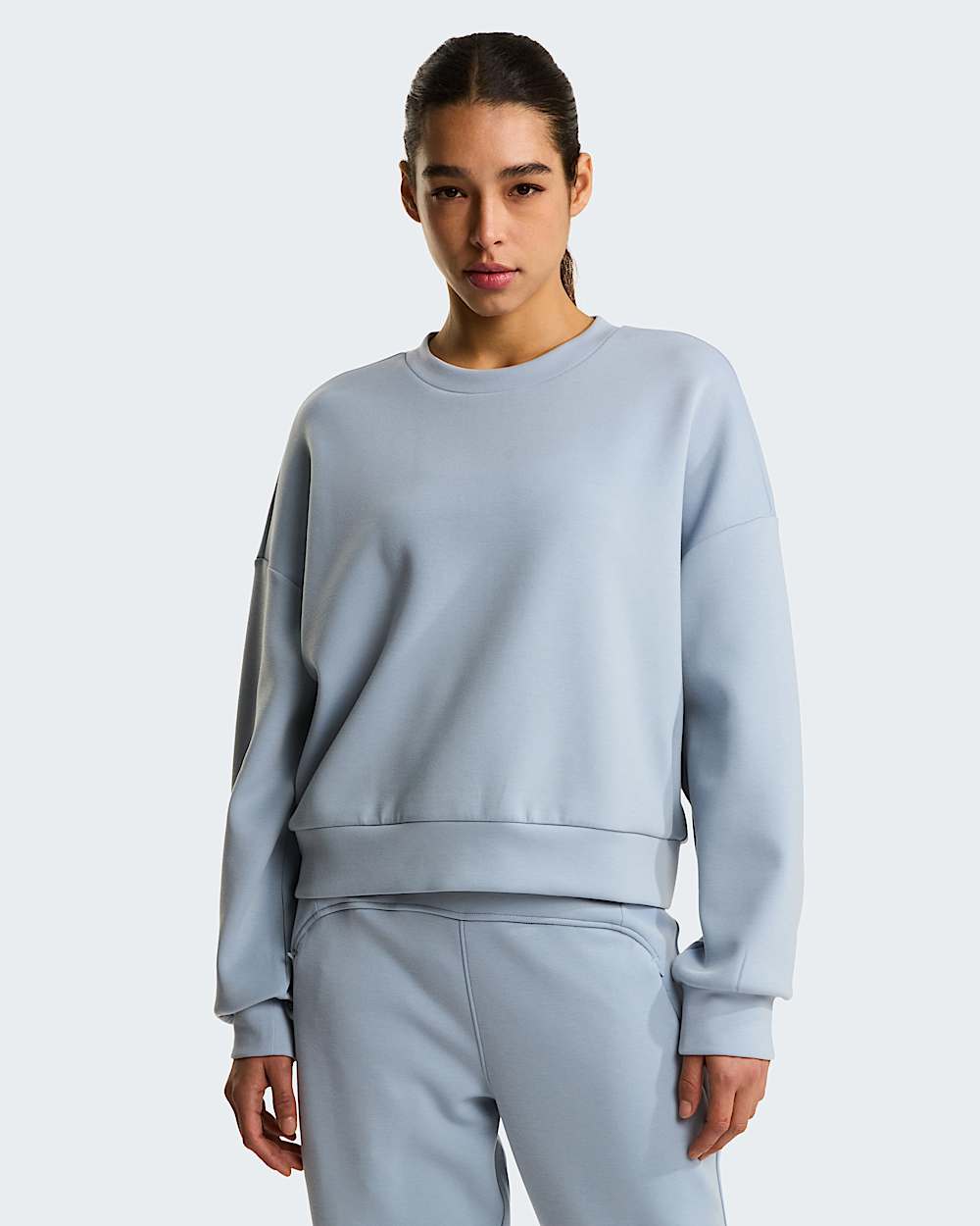 Womens Jaida Sweatshirt TNF HERO