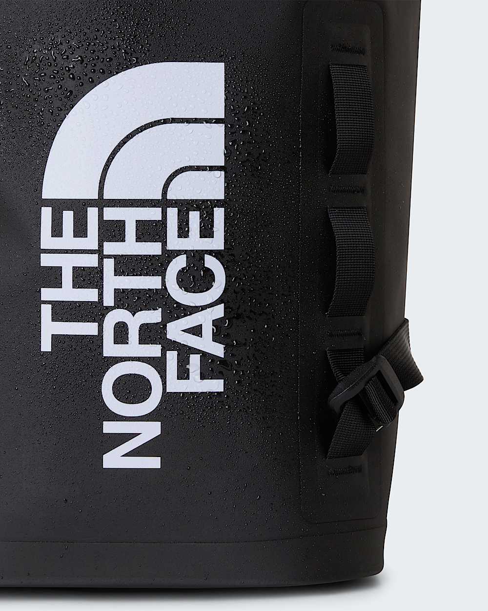 Base Camp Dry Bag  18L TNF ALT3