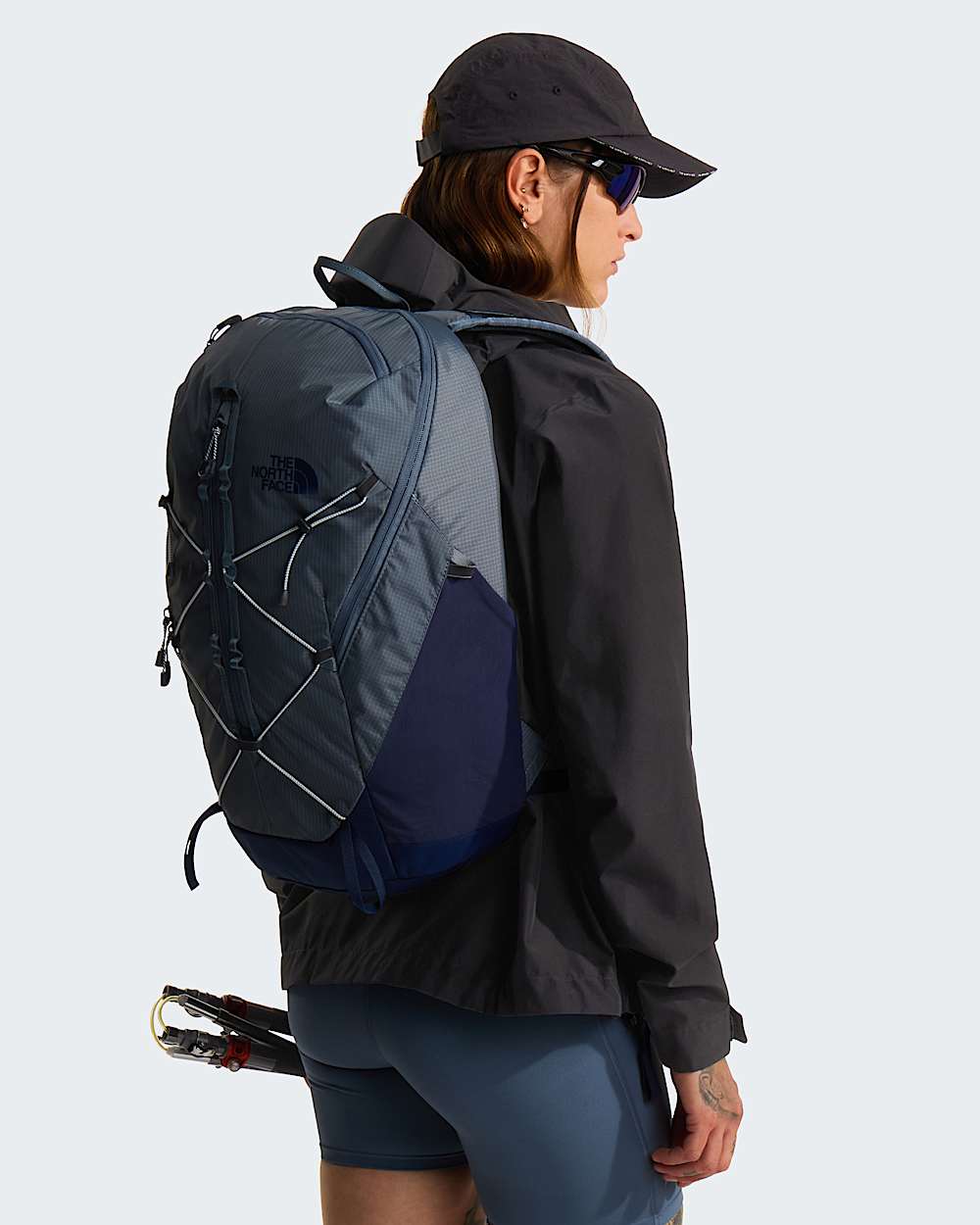 Borealis Trail Backpack TNF ALT1