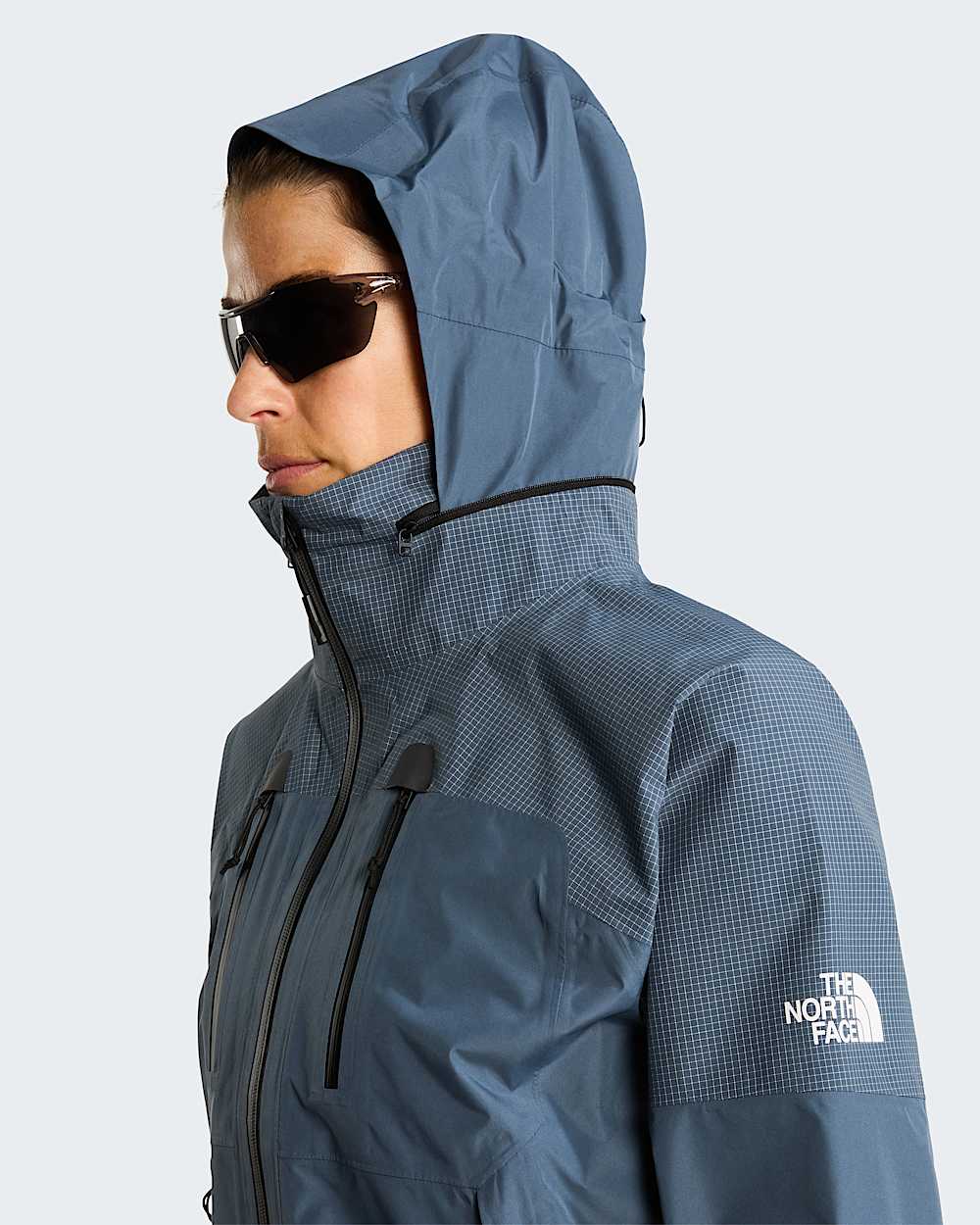 Womens Hike Devils Thumb GORETEX Jacket TNF ALT5