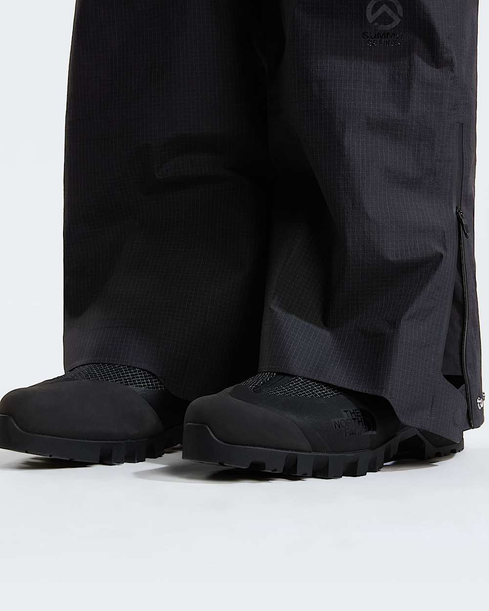 Summit Verto SA GORETEX Boots TNF ALT2