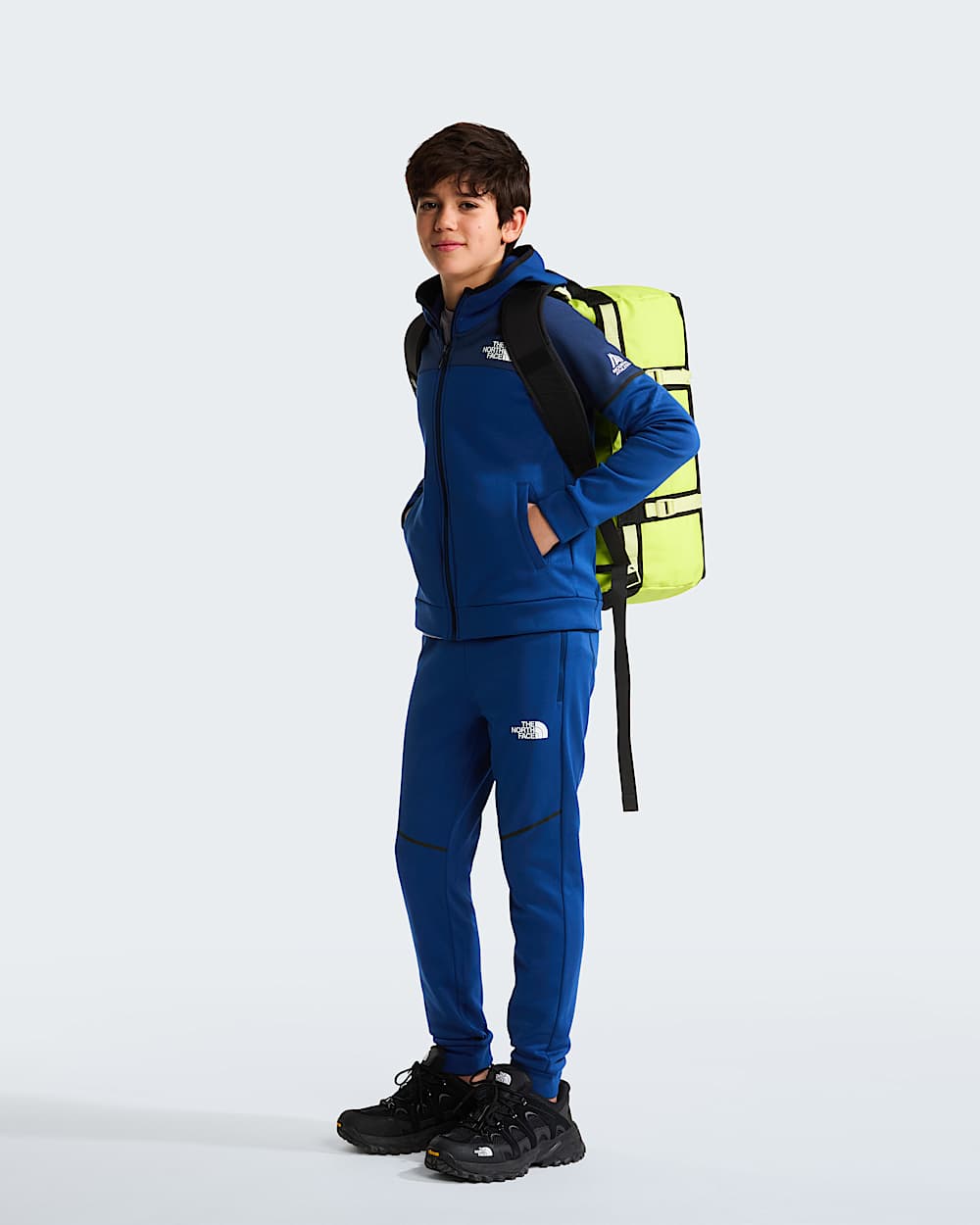 Teens Mountain Athletics Joggers TNF ALT1