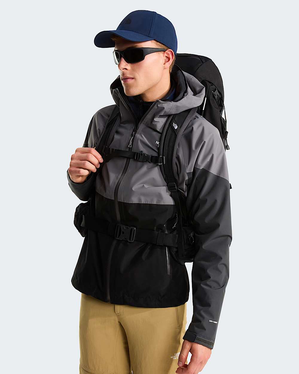 Macuto de senderismo Terra de 65 litros TNF ALT1