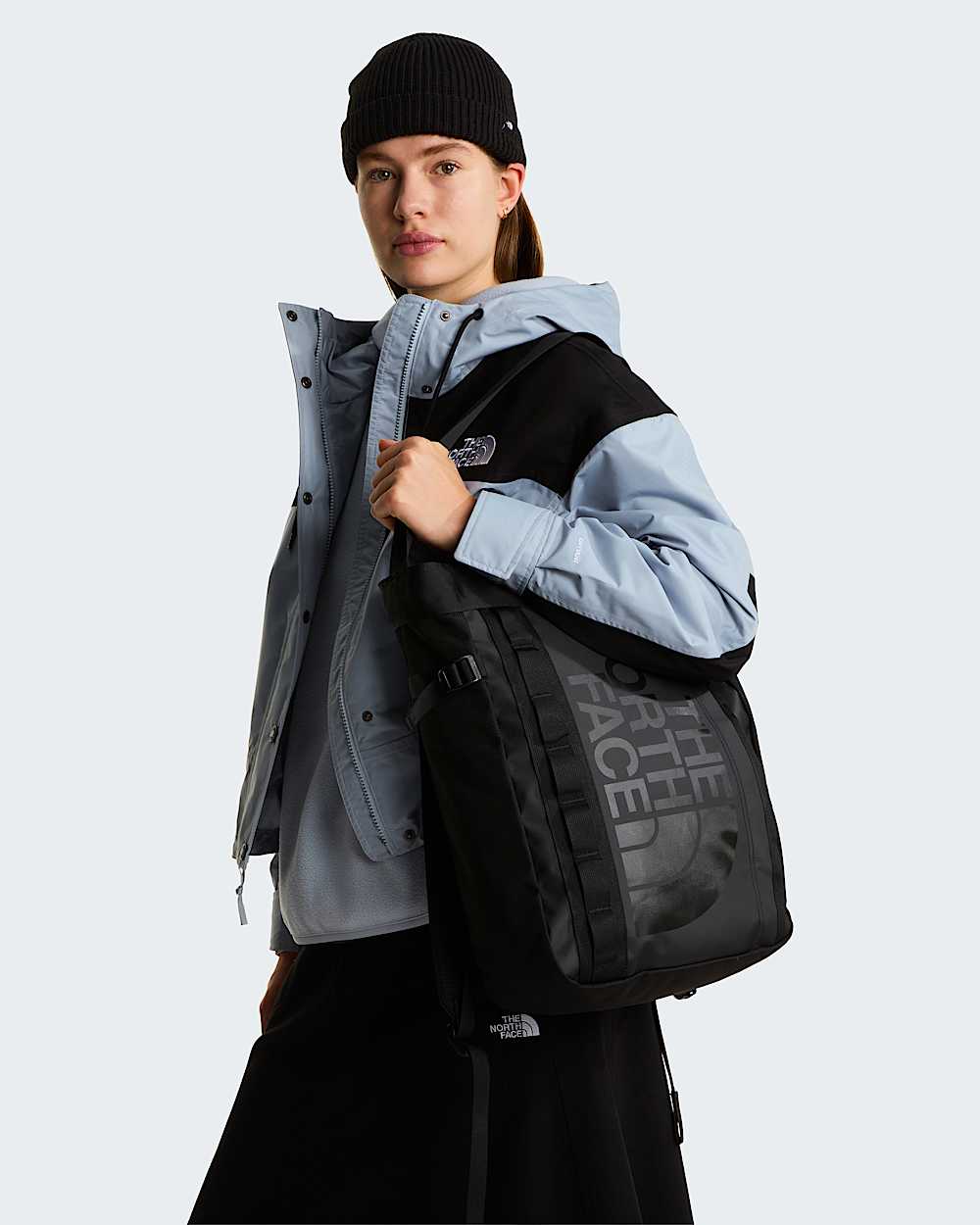 Base Camp Tote Pack TNF ALT8