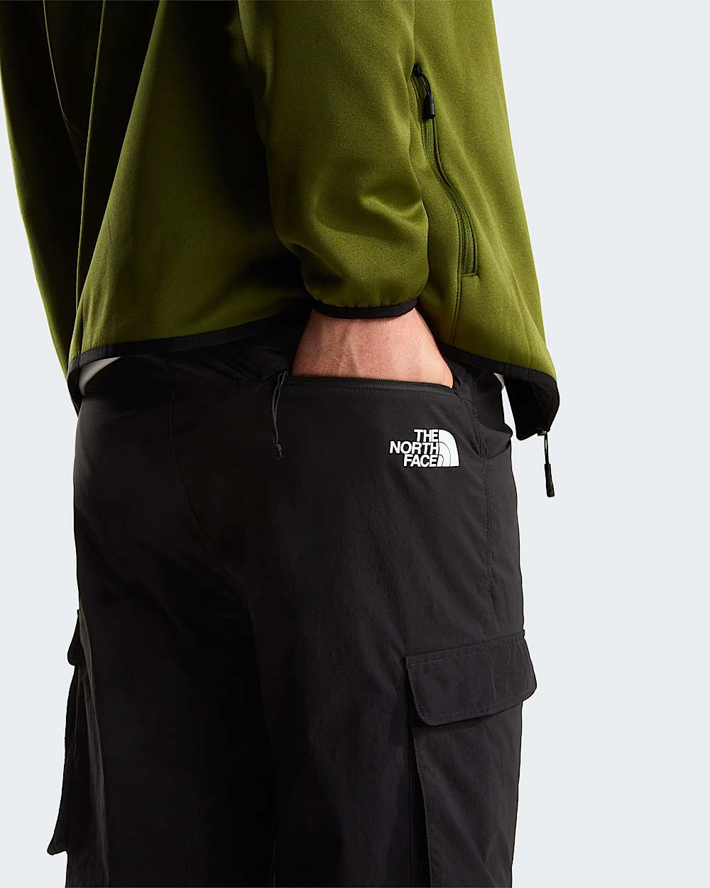 Mens Exploration Cargo Shorts TNF ALT5