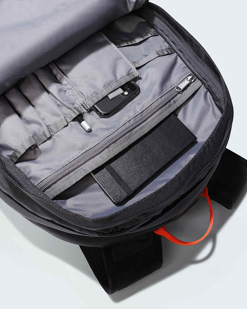 Mochila Borealis Classic TNF Asphalt GreyRetro OrangeNPF ALT5