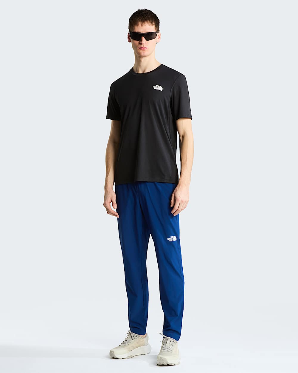 Mens 247 Woven Joggers TNF ALT1