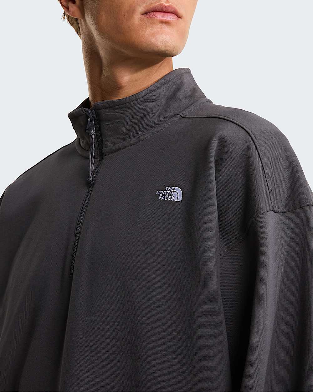 Essential leicht  relaxt geschnittenes Sweatshirt mit 14langem RV in Unisex TNF Anthracite Grey ALT6