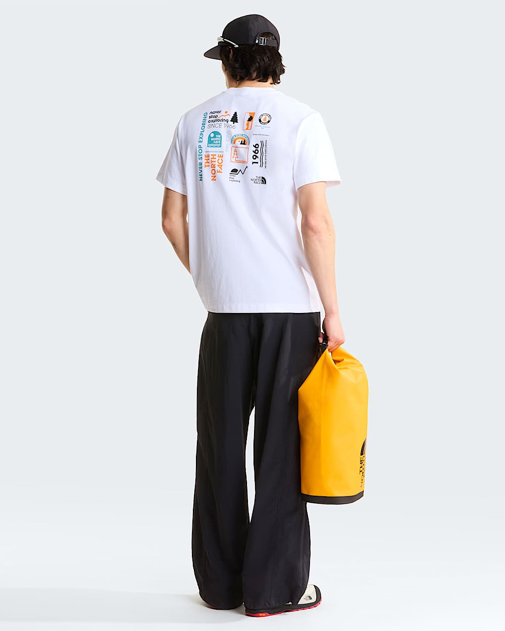 Tshirt dcontract unisexe  logo vintage TNF ALT4