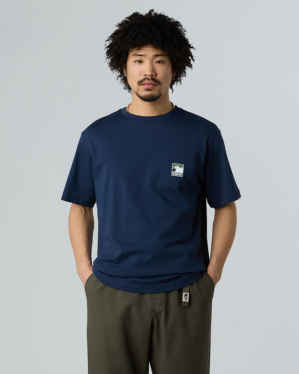 Mens Mountain Logo Relaxed Pocket TShirt TNF ALT4