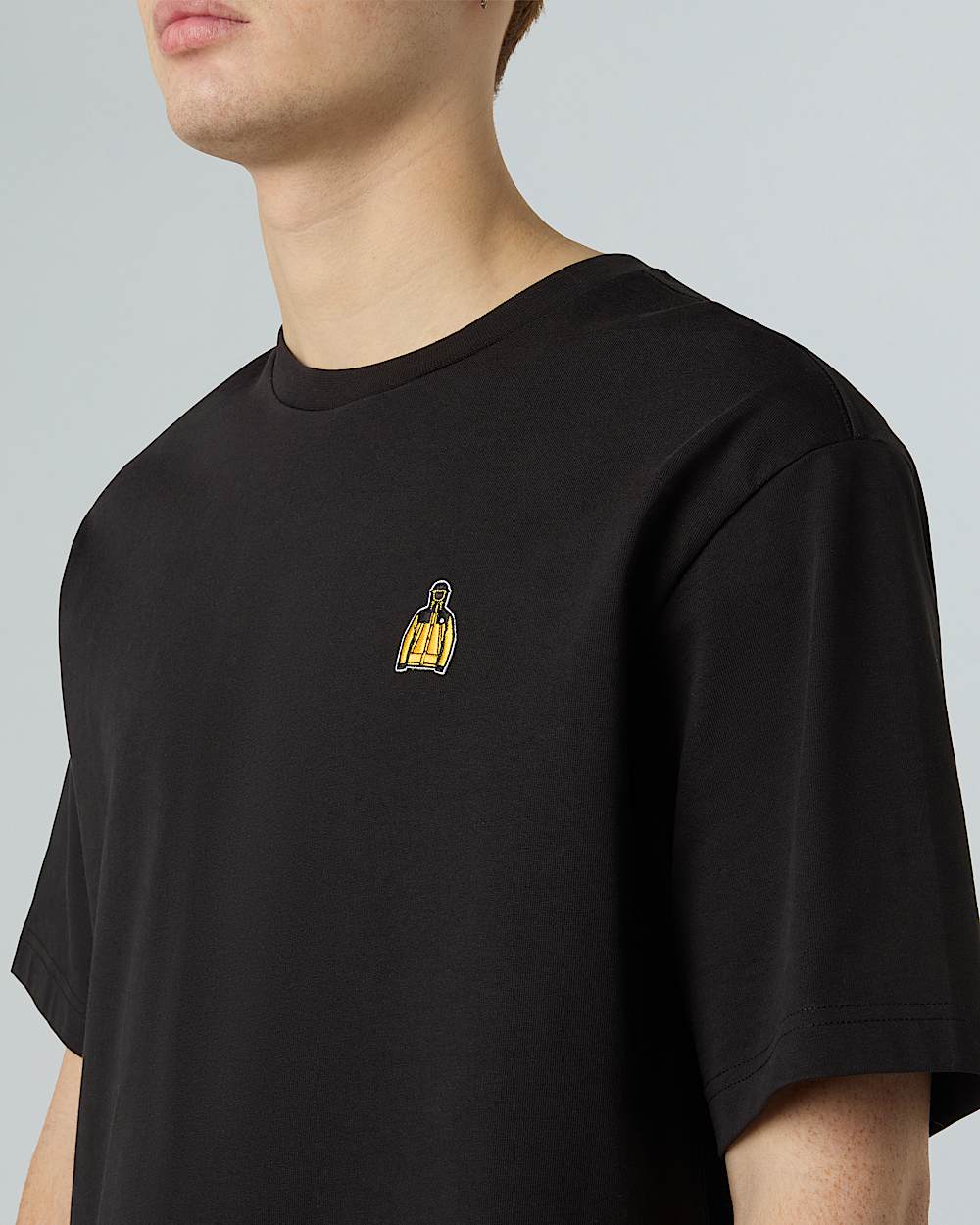 Unisex Icon Mountain Jacket Relaxed TShirt TNF ALT7