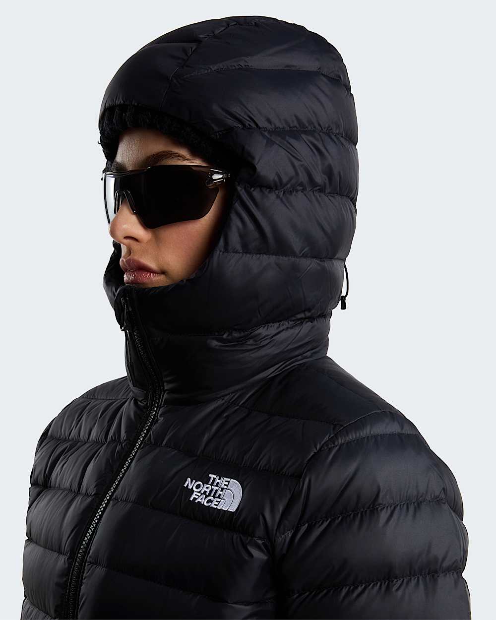 Womens Classic Down Hooded Jacket TNF ALT5