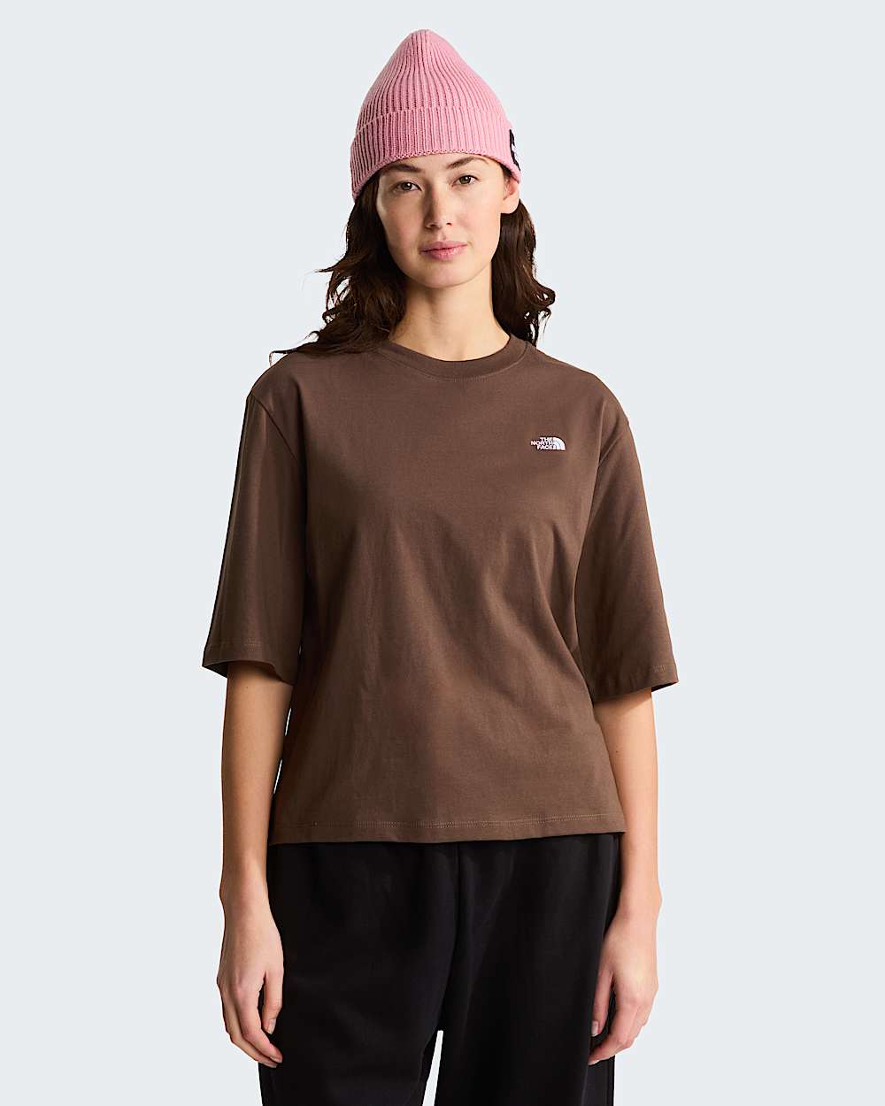 TNF Essential Simple Dome Boxy Relaxed Tshirt voor dames TNF HERO