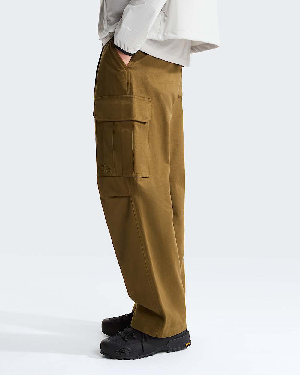 Mens Beta Heavy Cargo Trousers TNF ALT2