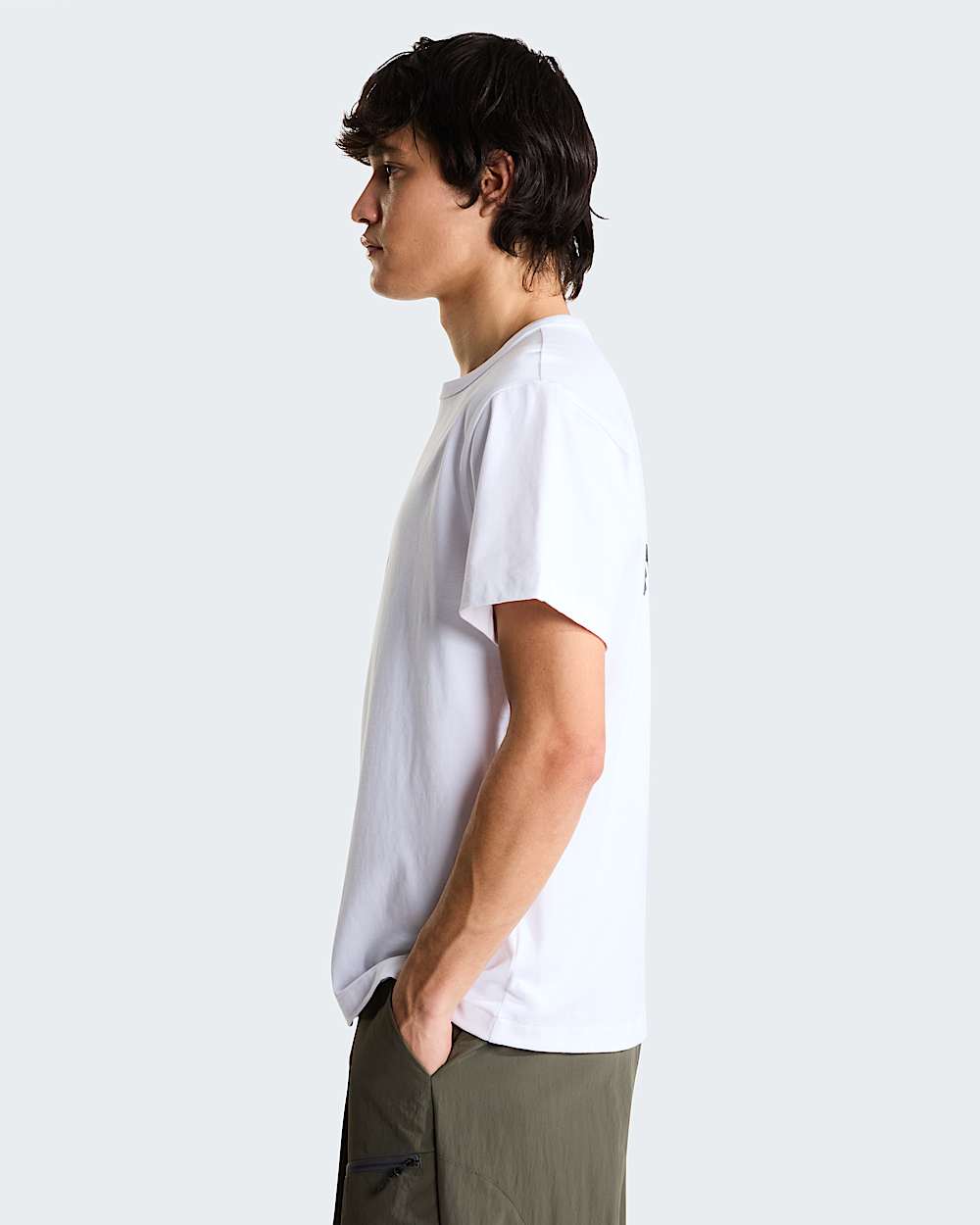 Unisex TNF Tag Logo Play TShirt mit lockerer Passform TNF ALT5