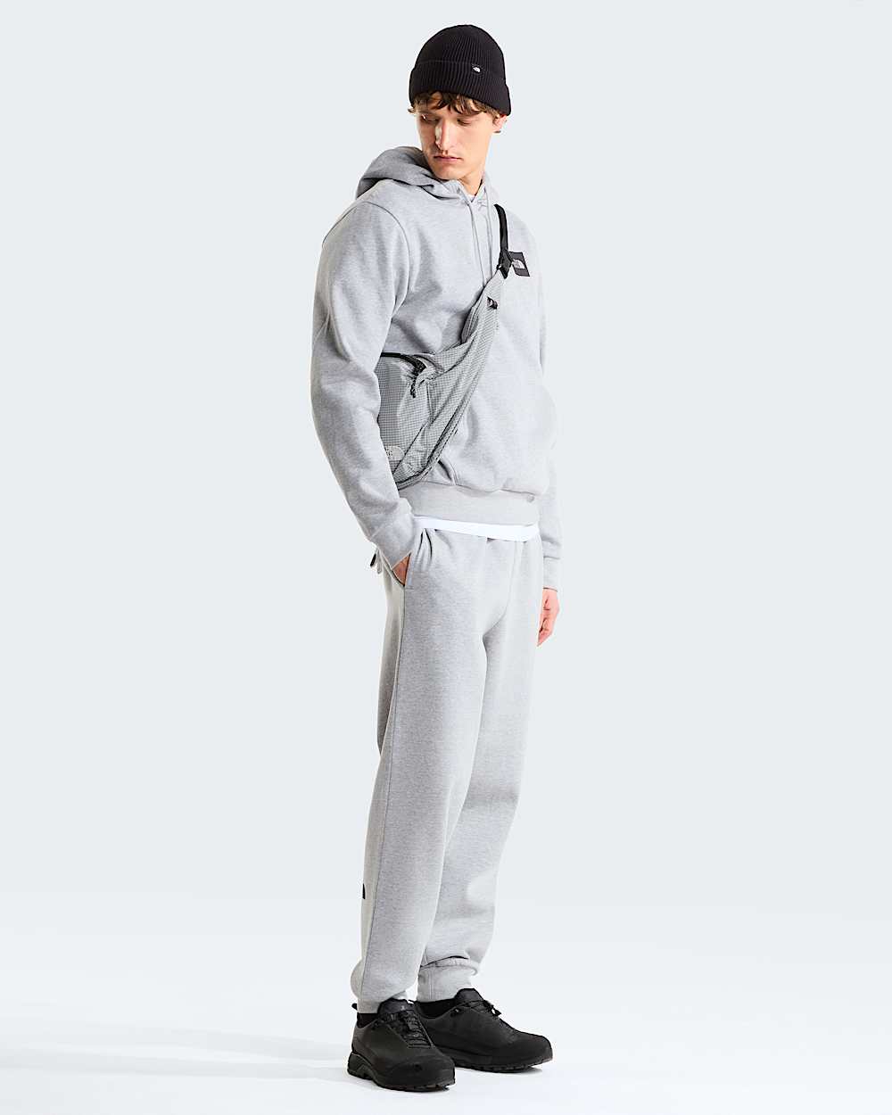 Mens Box Half Dome Regular Tapered Joggers TNF ALT1
