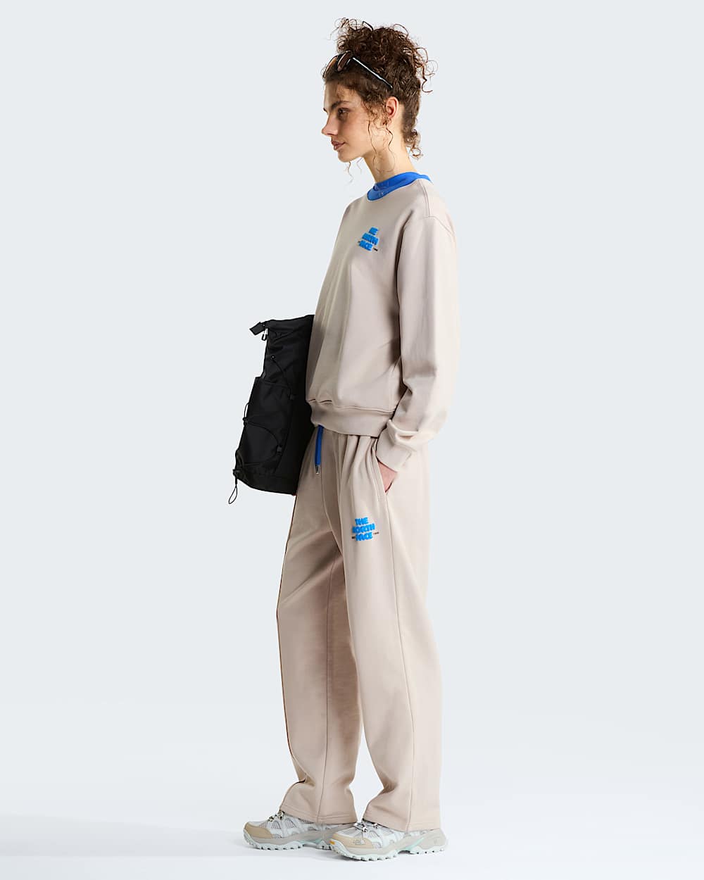 Womens Explore Fonts Relaxed Graphic Joggers TNF ALT1