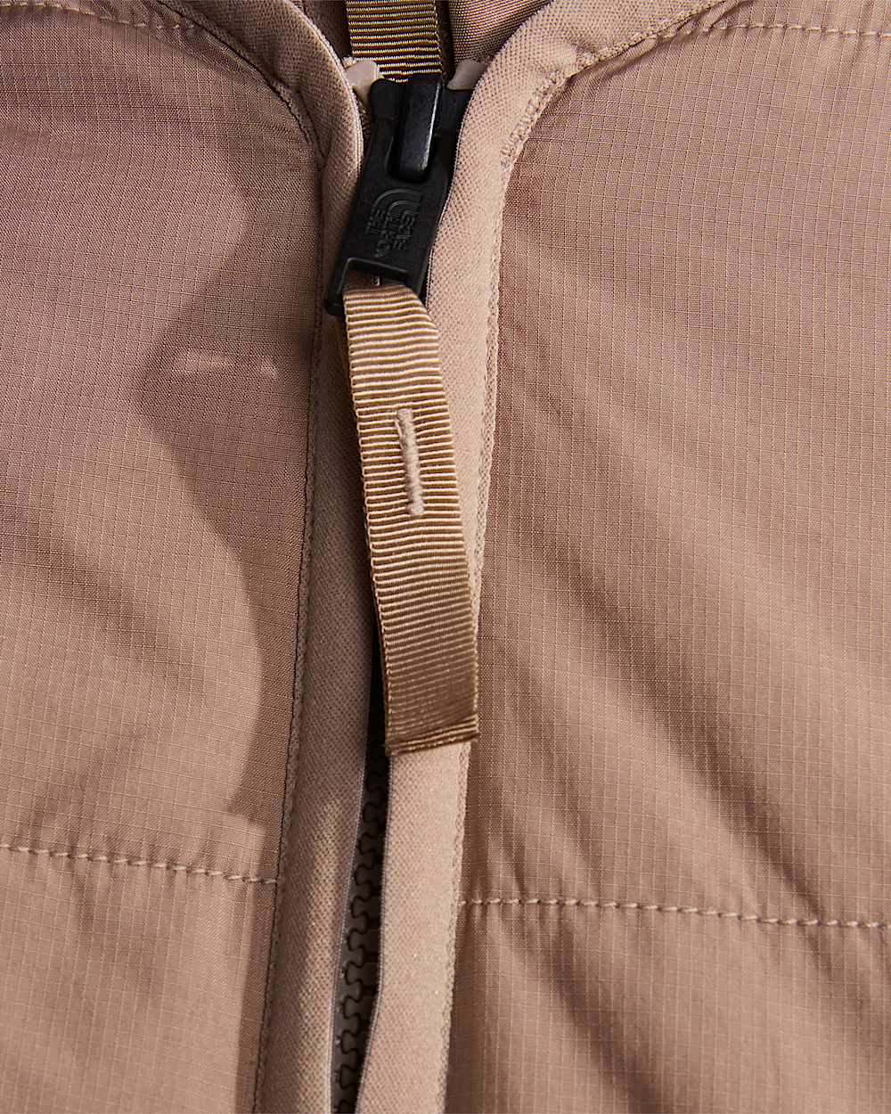 Lhotse Lichtgewicht Gesoleerde Jas voor dames TNF ALT5