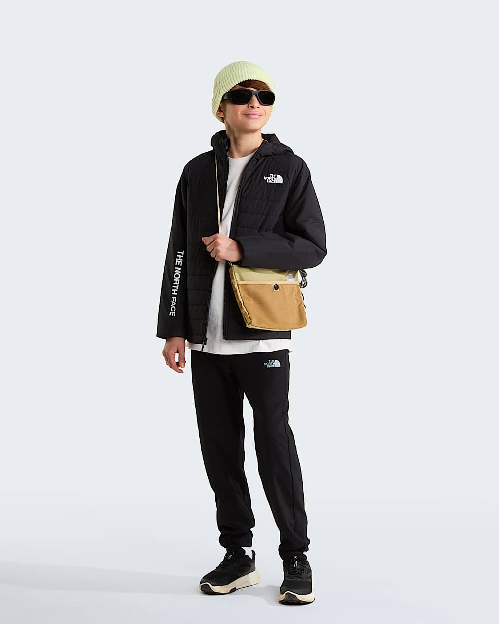 Boys Never Stop Synthetic Jacket TNF ALT1