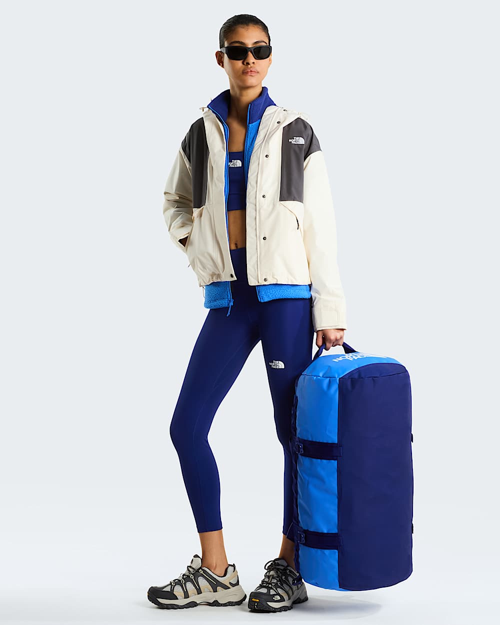 Base Camp Duffel 71L  Medium TNF ALT7