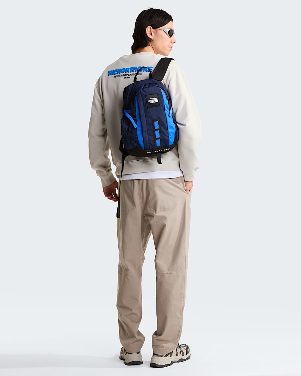 Mens Explore Fonts Relaxed Graphic Sweatshirt TNF ALT2