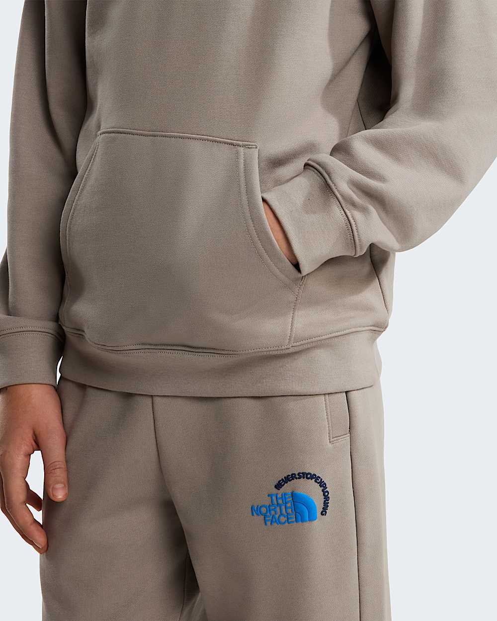 Explore Fonts Relaxed Graphic Hoodie fr Teenager TNF ALT6