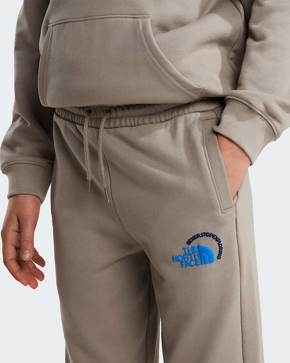 Explore Fonts Relaxed Graphic Jogginghosen fr Teenager TNF ALT4