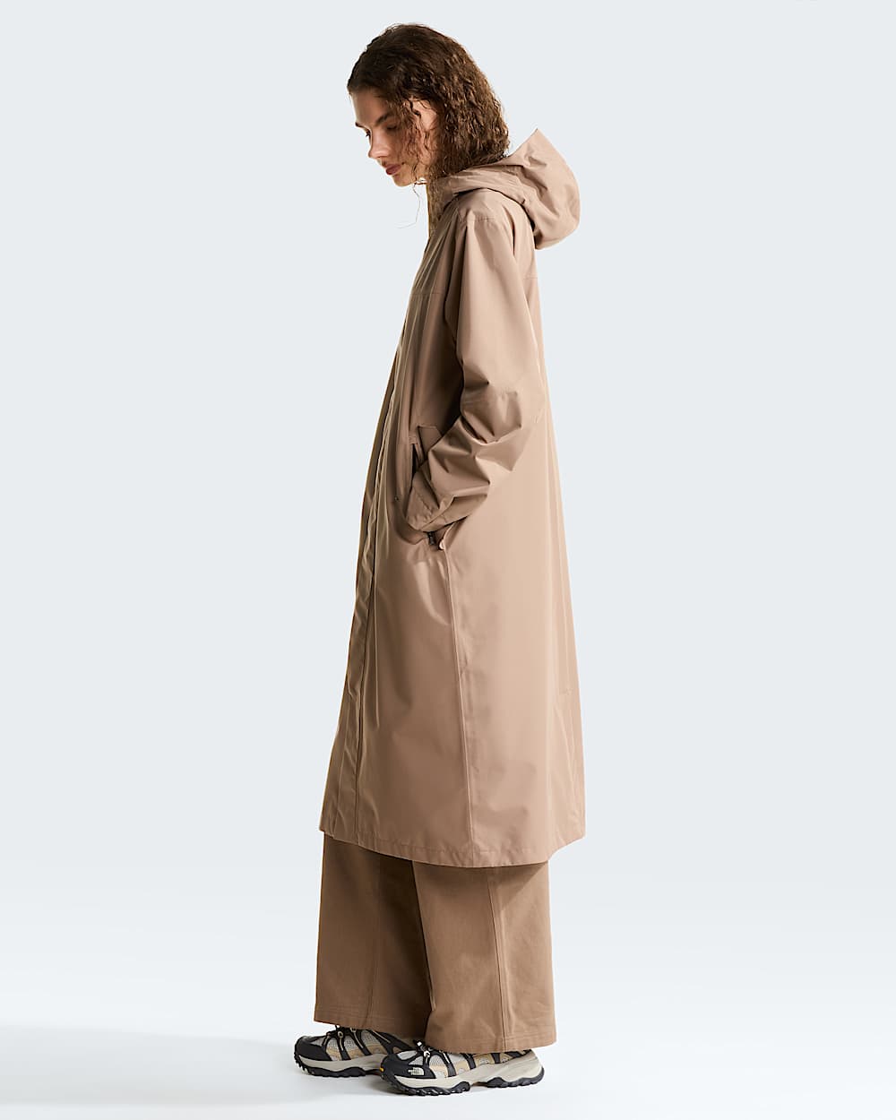 Womens New Nukabira Shell Parka TNF ALT2