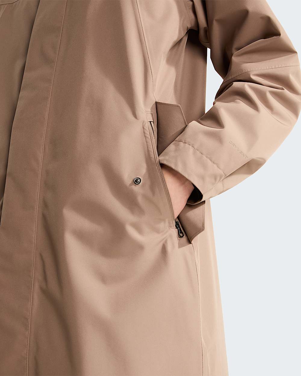 Womens New Nukabira Shell Parka TNF ALT7
