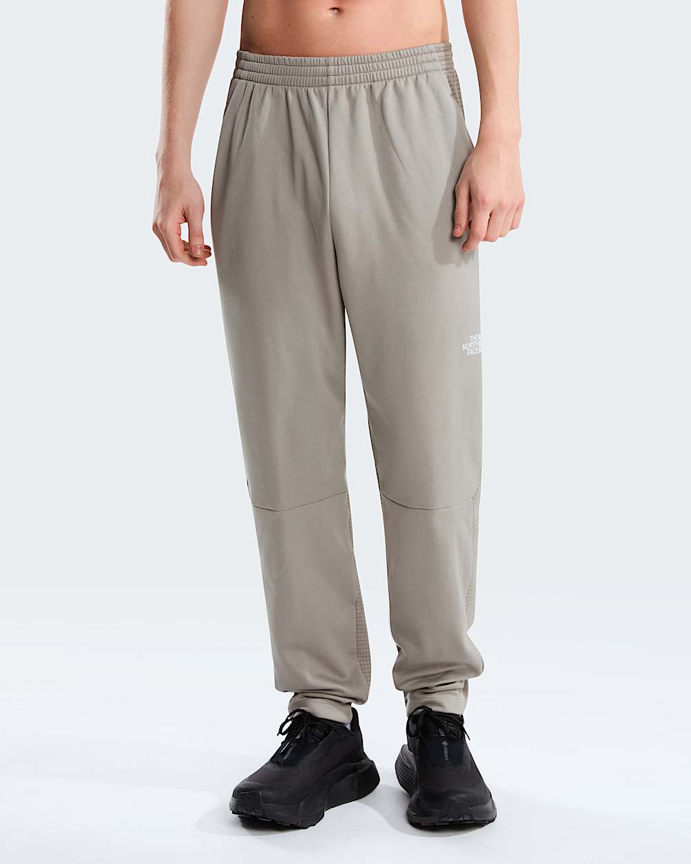 Mens Mountain Athletics Fleece Joggers 20 TNF HERO