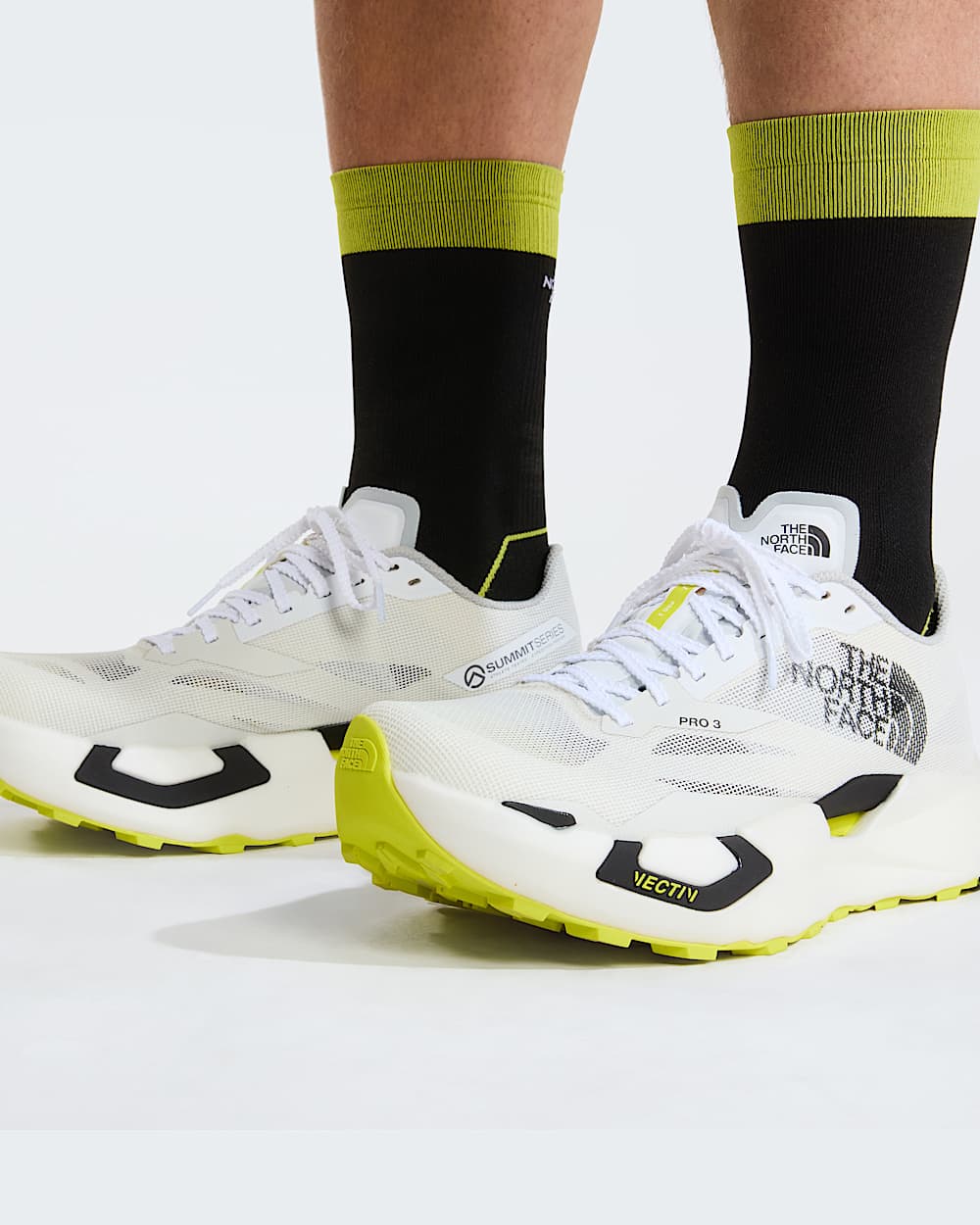 Buty do biegw trailowych Summit VECTIV Pro 3 TNF ALT2