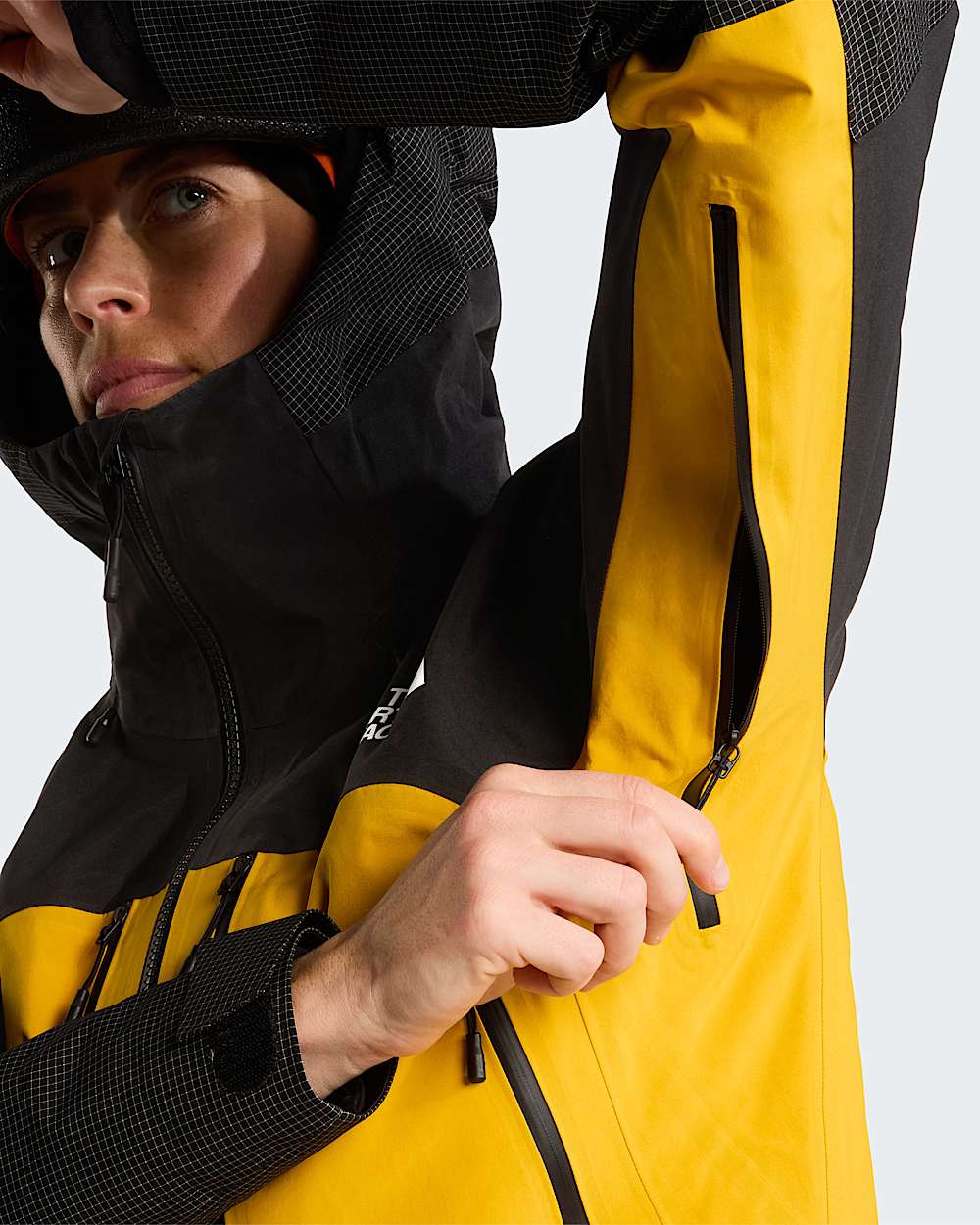 Damska kurtka Summit Mountain GORETEX Pro TNF ALT8