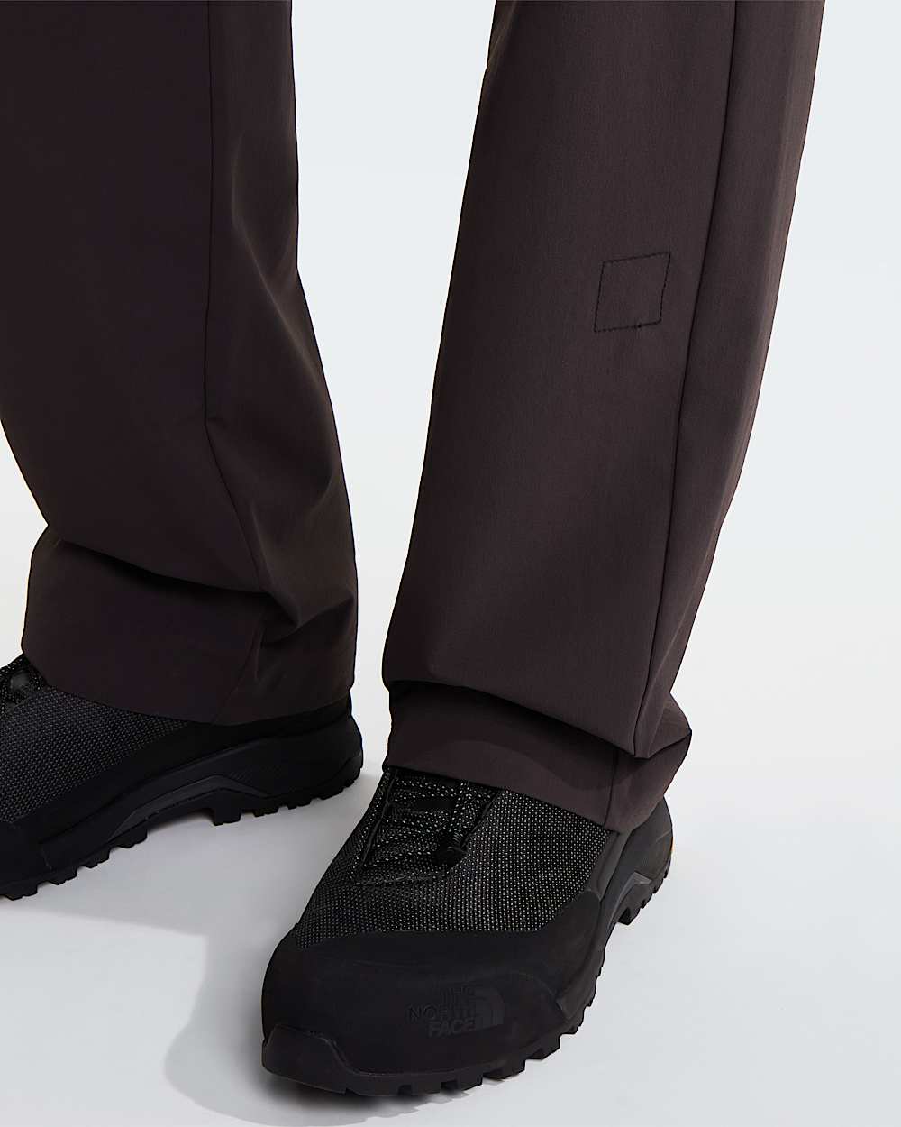 Mens TNF Black Box Tech Woven Trousers TNF alt6