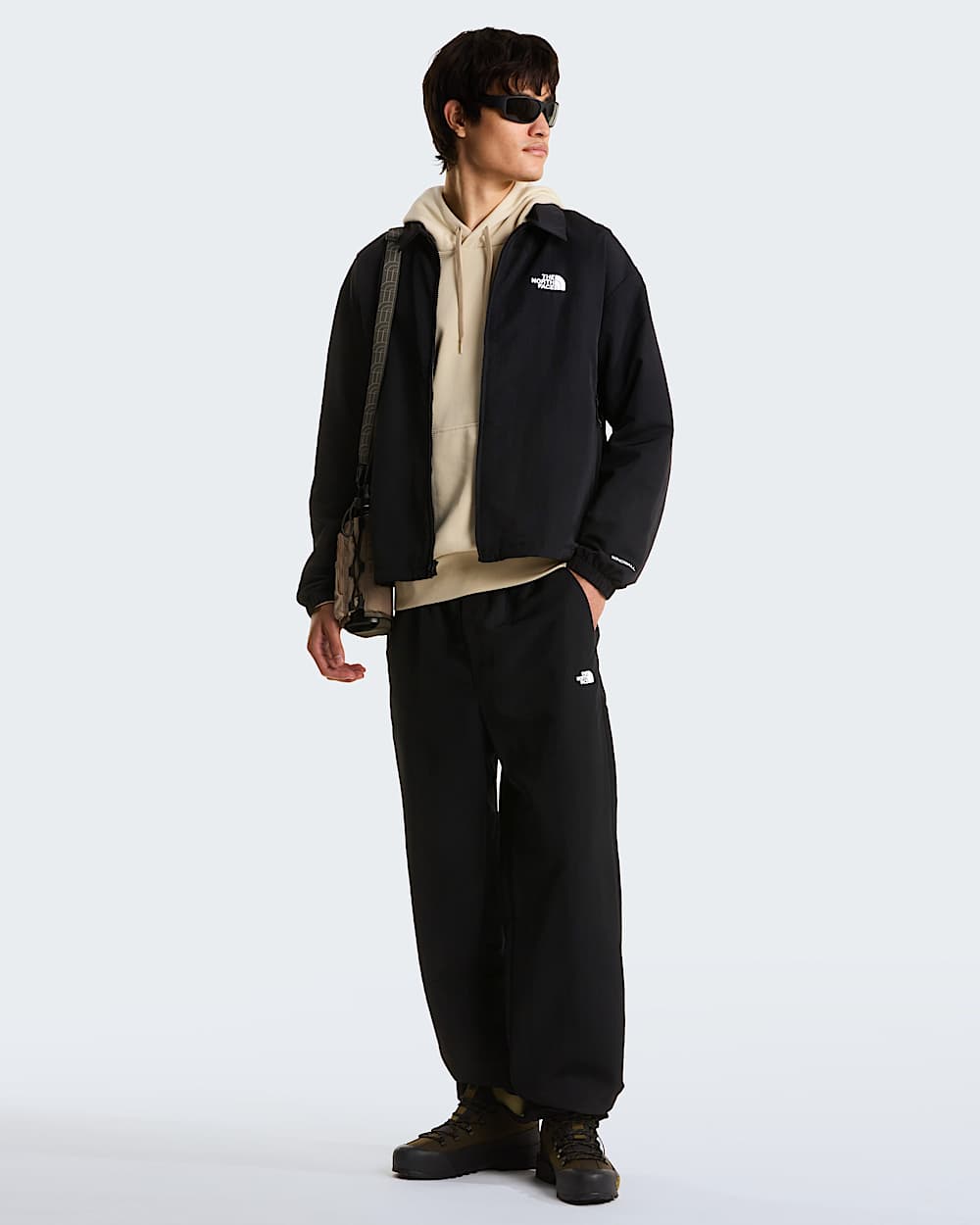 Mens TNF Easy Wind Trousers TNF alt5
