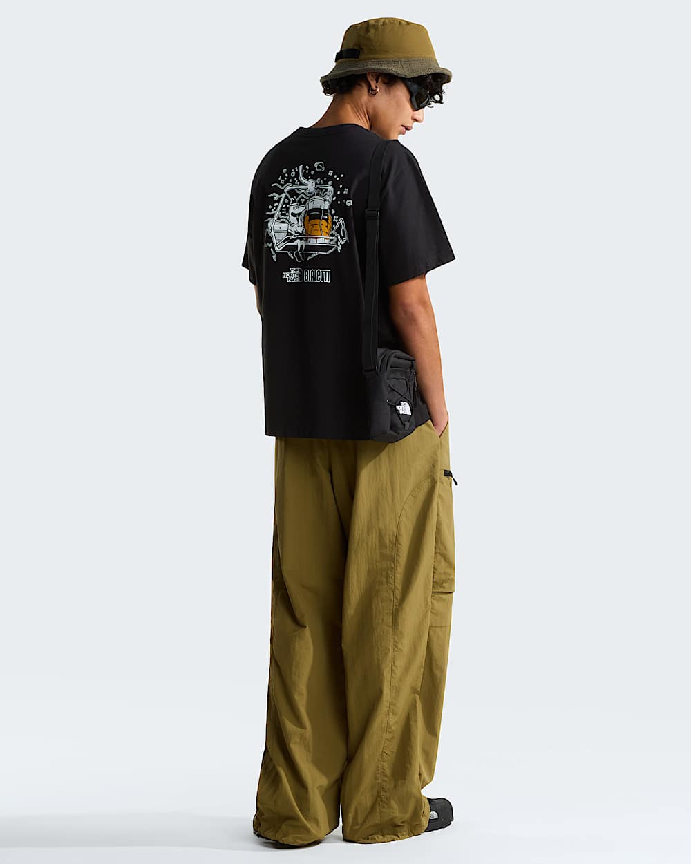 Unisex Aroma and Style Relaxed TShirt TNF alt4