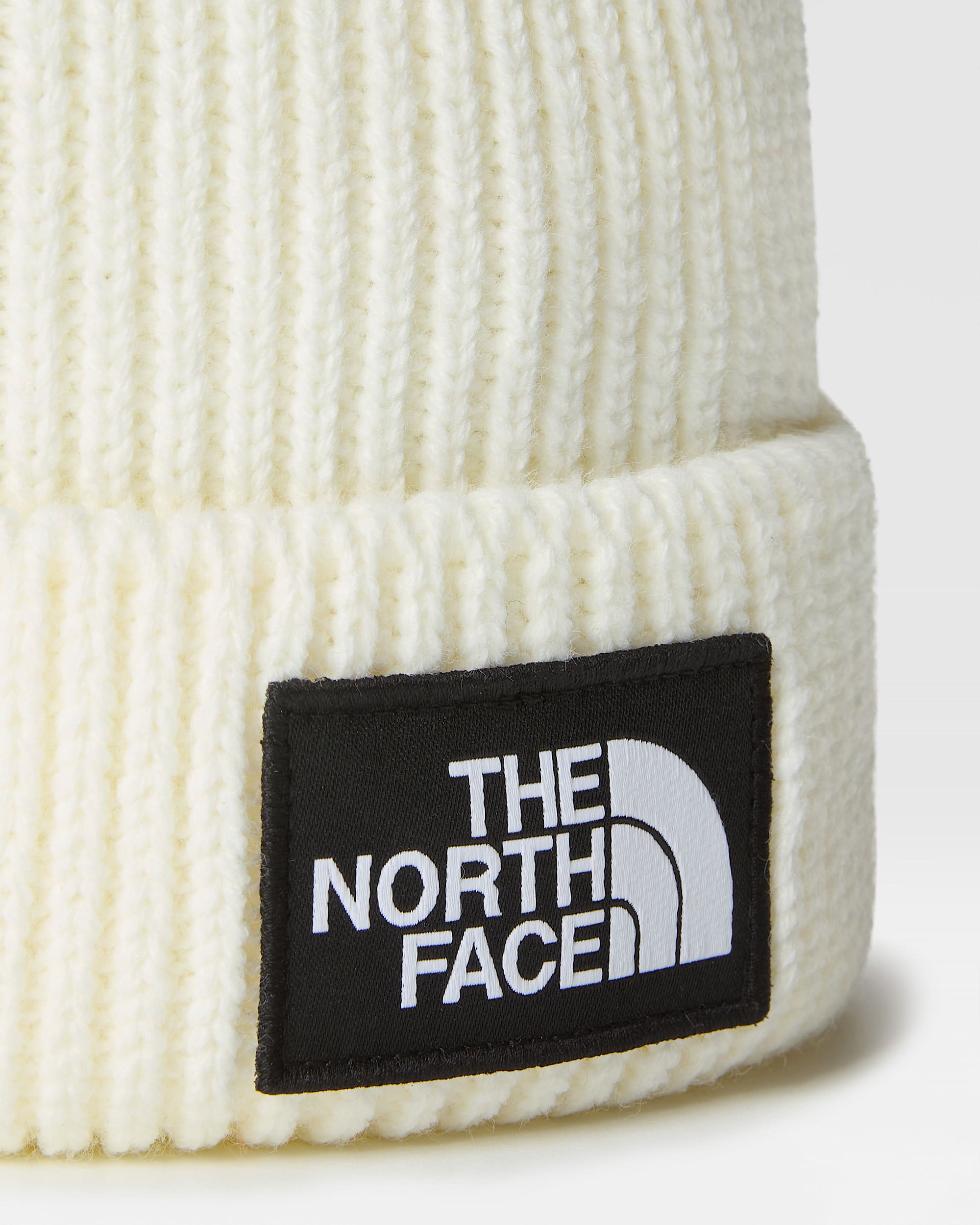 TNF Logo Box Cuffed Beanie TNF ALT2