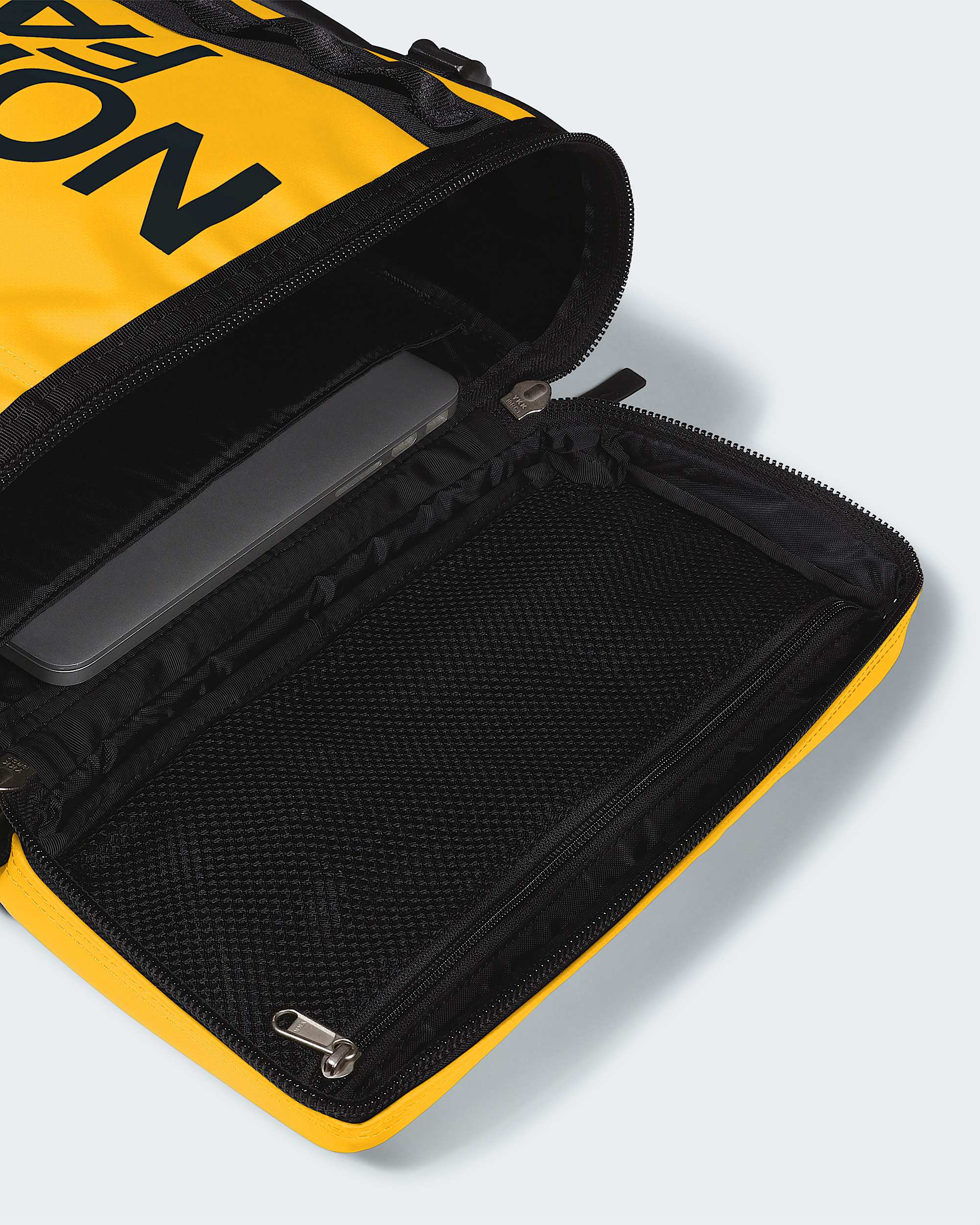 Zaino Base Camp Fuse Box TNF Summit GoldTNF BlackNPF ALT5
