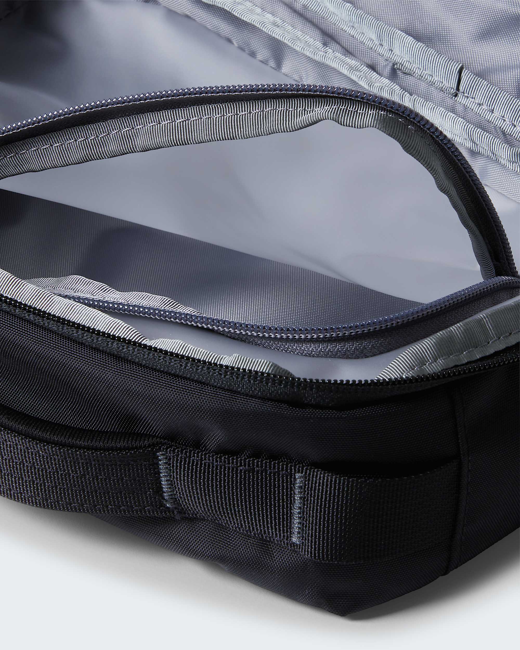 Trousse de toilette Base Camp Voyager TNF TNF BlackAsphalt Grey ALT3